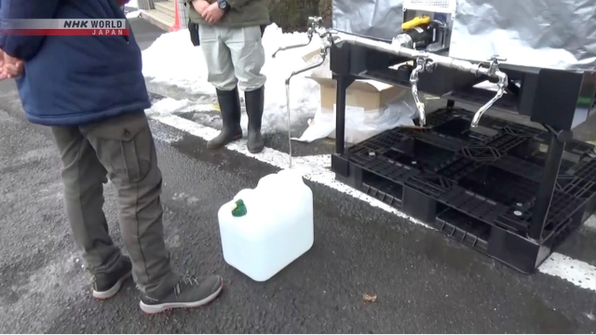 Cuaca Dingin Ekstrem Bekukan Pipa Air di Resor Populer Hakone, Ribuan Terdampak