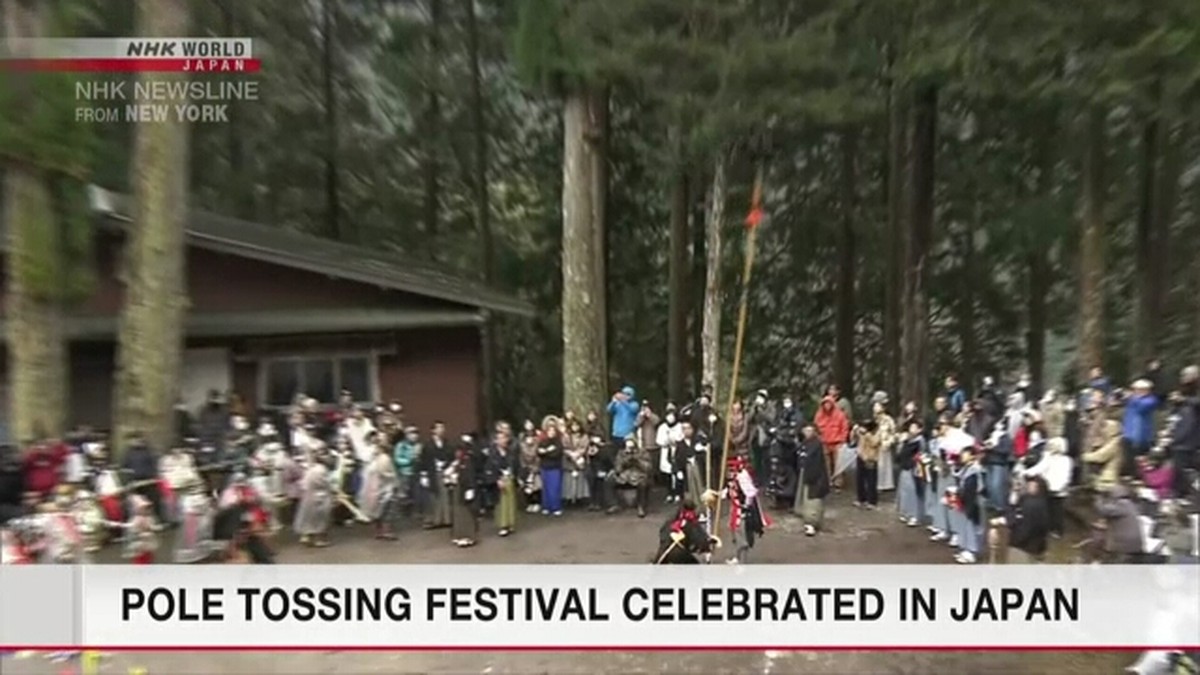 Festival Akiba di Kochi: Aksi Lempar Galah Berbulu Pukau Pengunjung