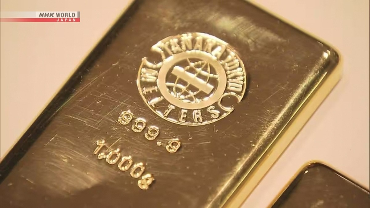 Harga emas perdagangan pada tingkat tertinggi catatan di Jepang