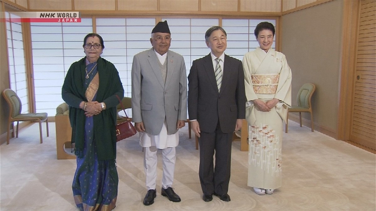 Momen Hangat: Kaisar Jepang Sambut Presiden Nepal di Istana