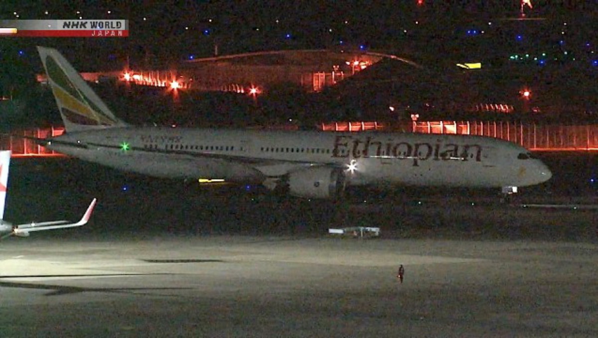 Bikin Lega! Penerbangan Sewaan Berhasil Evakuasi 107 Warga Jepang dari Timur Tengah ke Narita